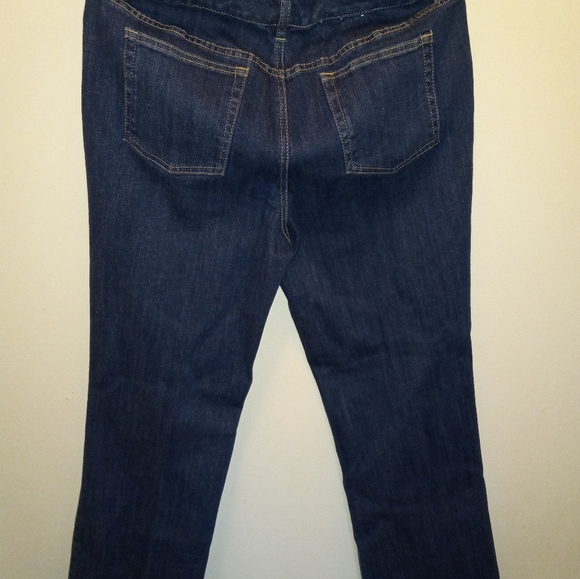 NWOT Liz Claiborne Bootcut Jeans - Picture 4 of 4